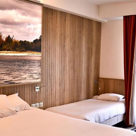 Kyriad Hotel Tours Centre Bagian luar foto